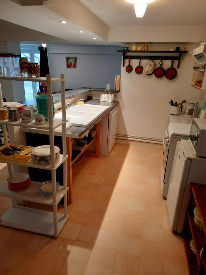 Les Coteaux De Planeze, Chambre Pour 2, 3 Ou Famille Nombreuse 2 Adultes 5 Enfants Et Jeunes Belmont-Bretenoux Exterior foto